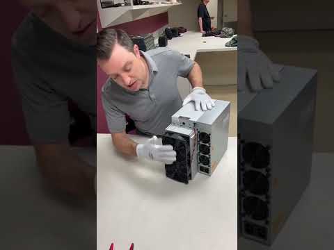 CleanSpark CEO Zach Bradford Explains Immersion Cooling in Bitcoin Mining