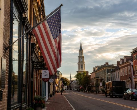 Craig Ferguson’s ‘American On Purpose’ Gets CNN Premiere Date as America’s 250th Nears